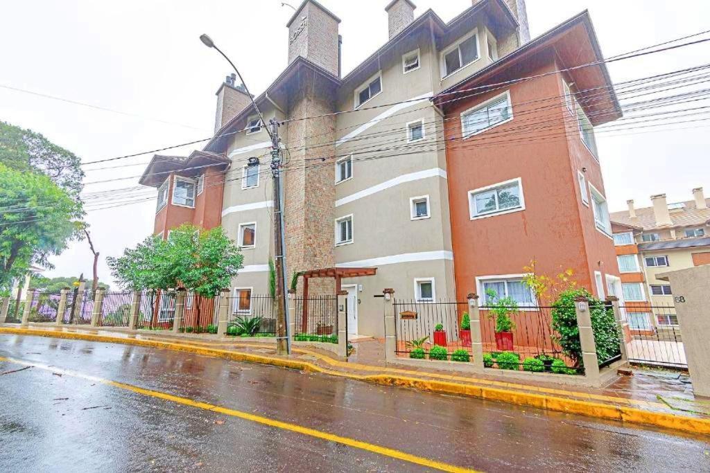 No Coracao De Gramado, A 350M Da Rua Coberta! Apartment Luaran gambar