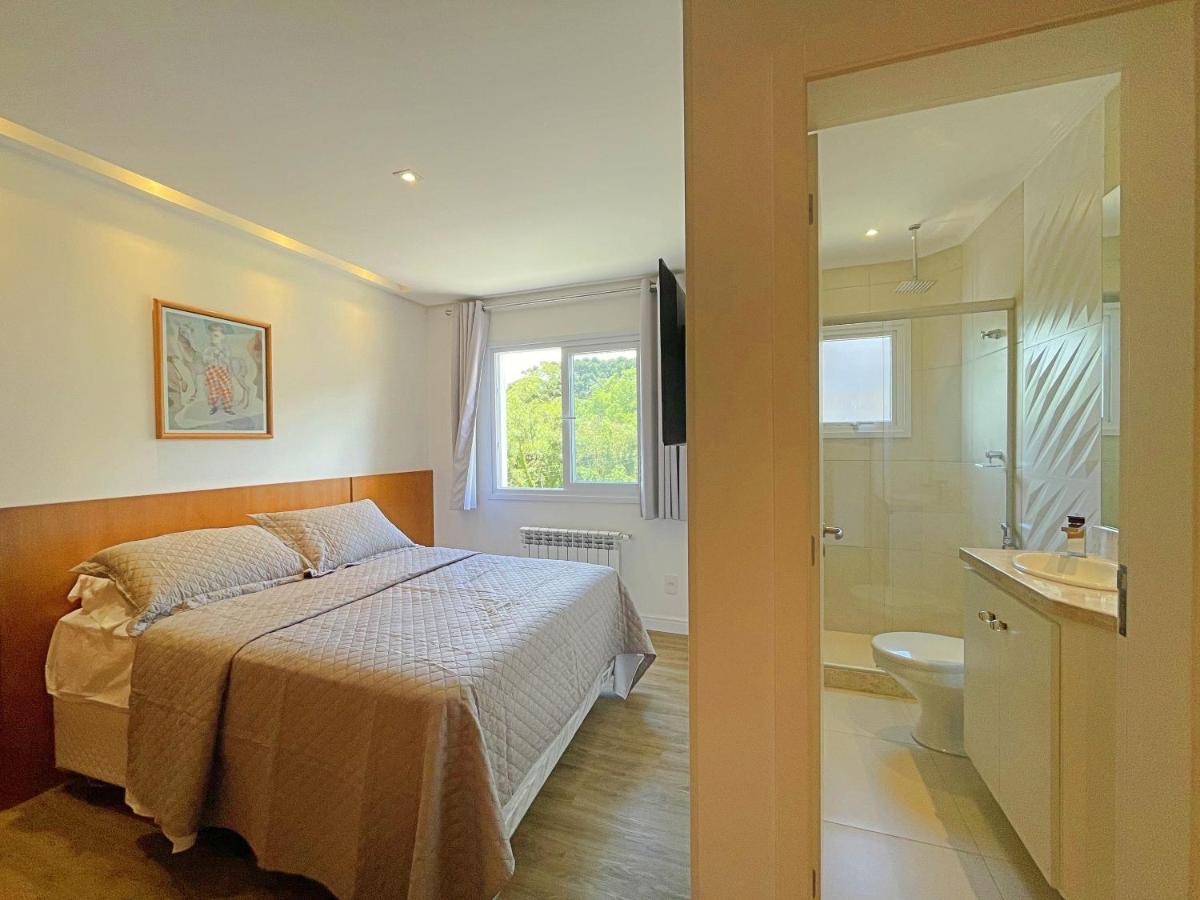 No Coracao De Gramado, A 350M Da Rua Coberta! Apartment Luaran gambar